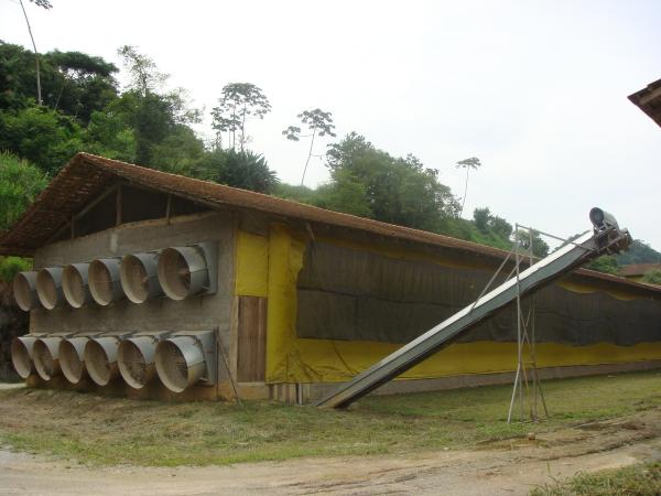 Esteira para coleta de resduos